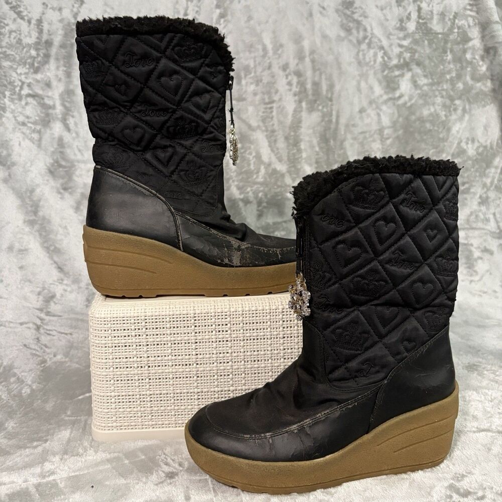Juicy Couture Quilted Black Heart Crown Winter Snow Boots Women's Size 8 Y2K